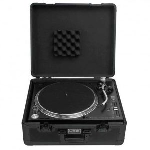 UDG U93016BL - FC PICK FOAM MULTI FORMAT  TURNTABLE BLACK